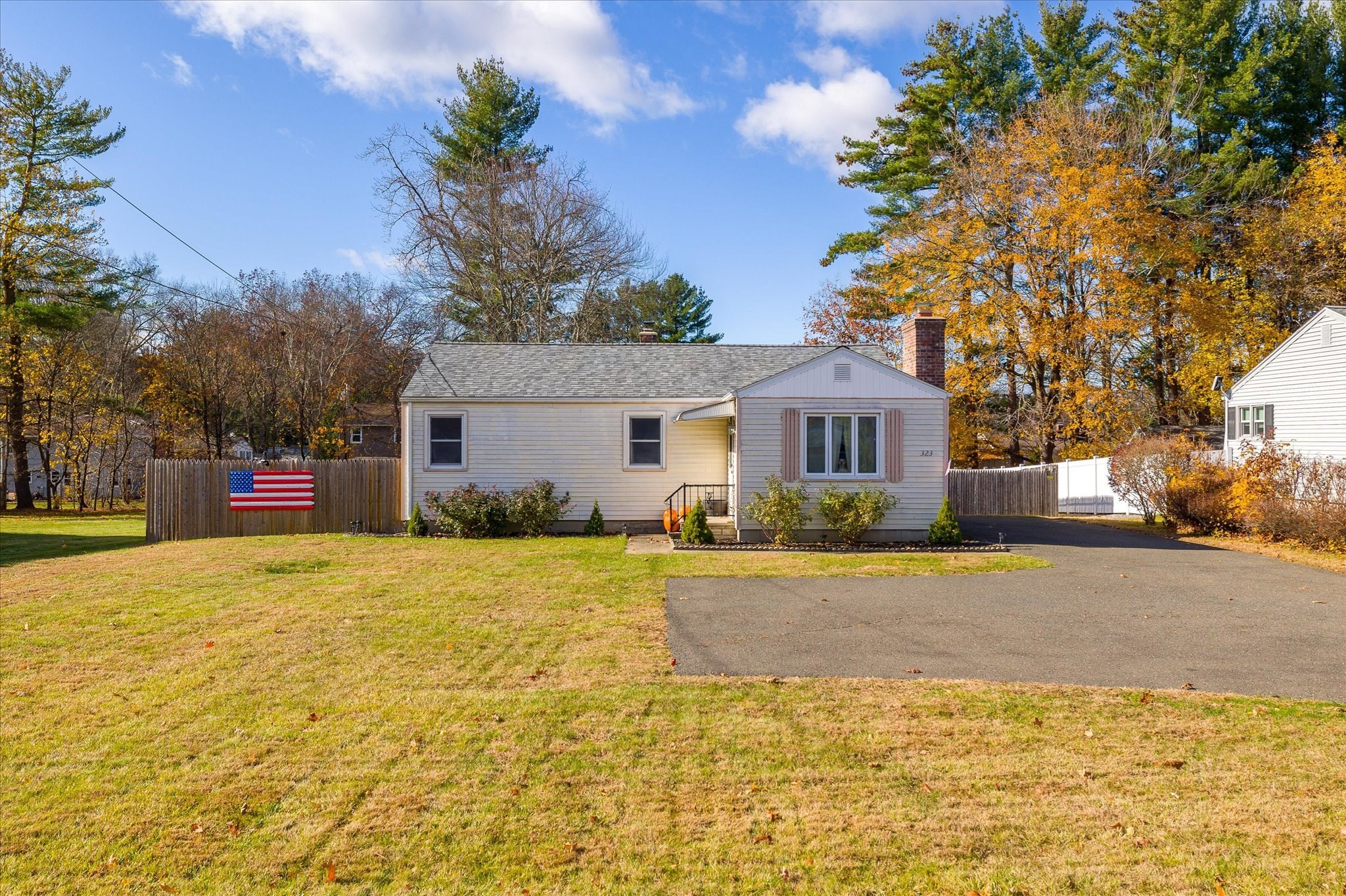 323 Southwick Rd, Westfield, MA 01085 - Image 2
