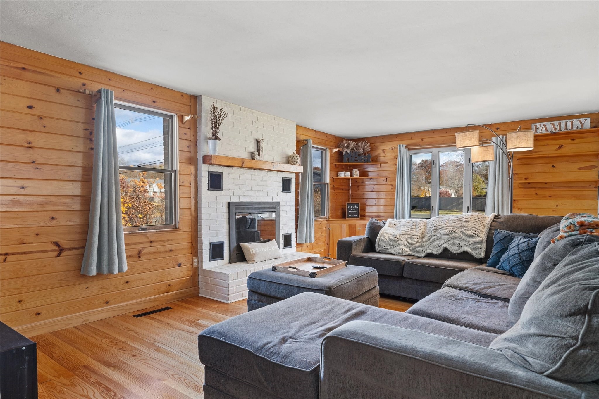 323 Southwick Rd, Westfield, MA 01085 - Image 4