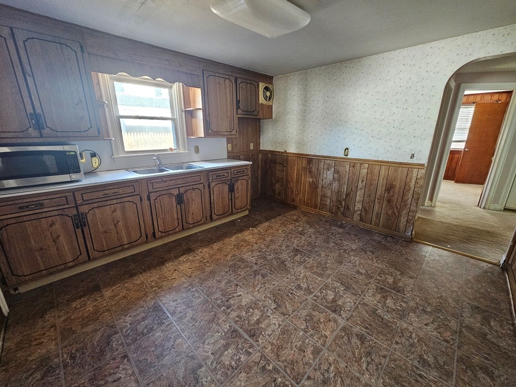 93 Cooper St, Springfield, MA 01108 - Image 5