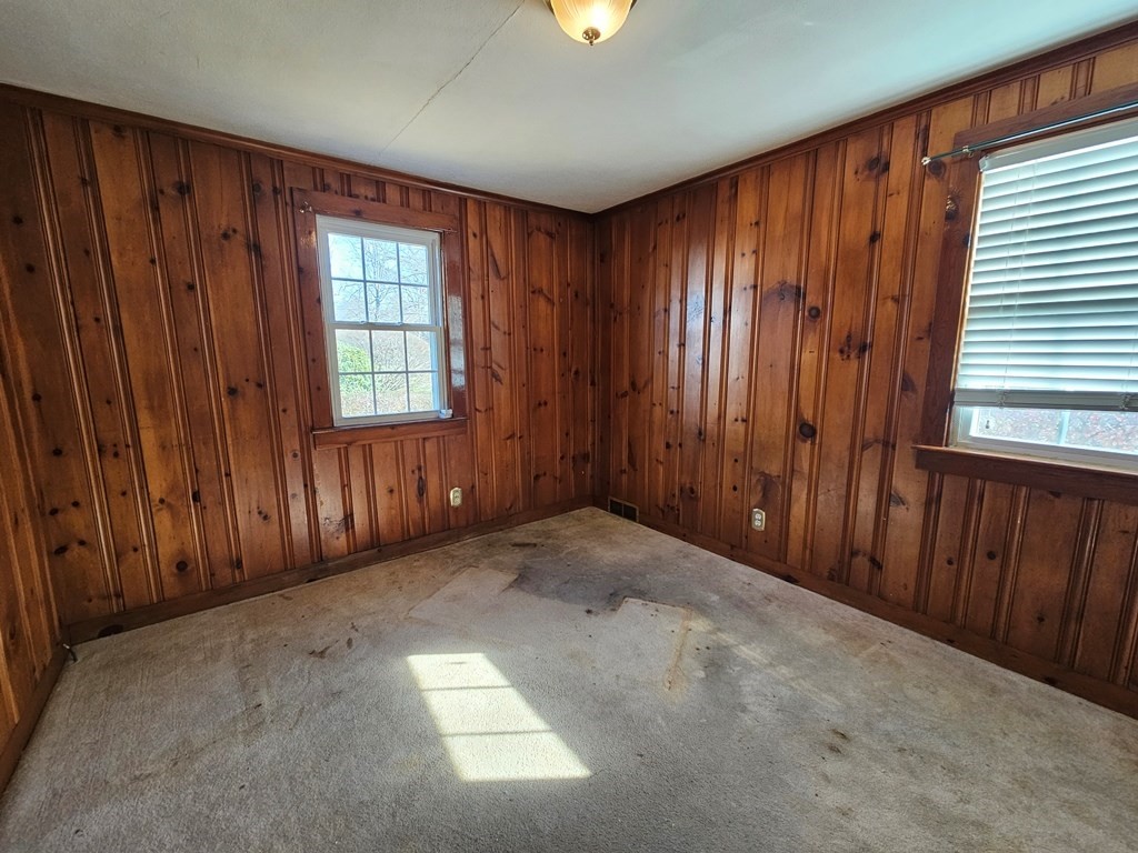 93 Cooper St, Springfield, MA 01108 - Image 8