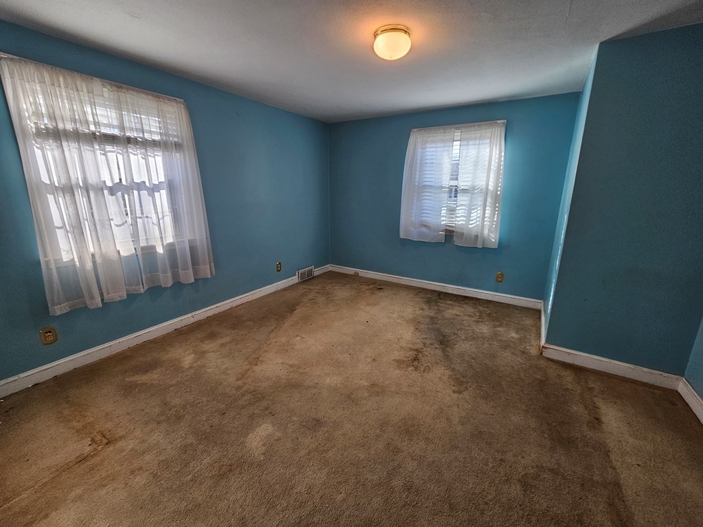 93 Cooper St, Springfield, MA 01108 - Image 9