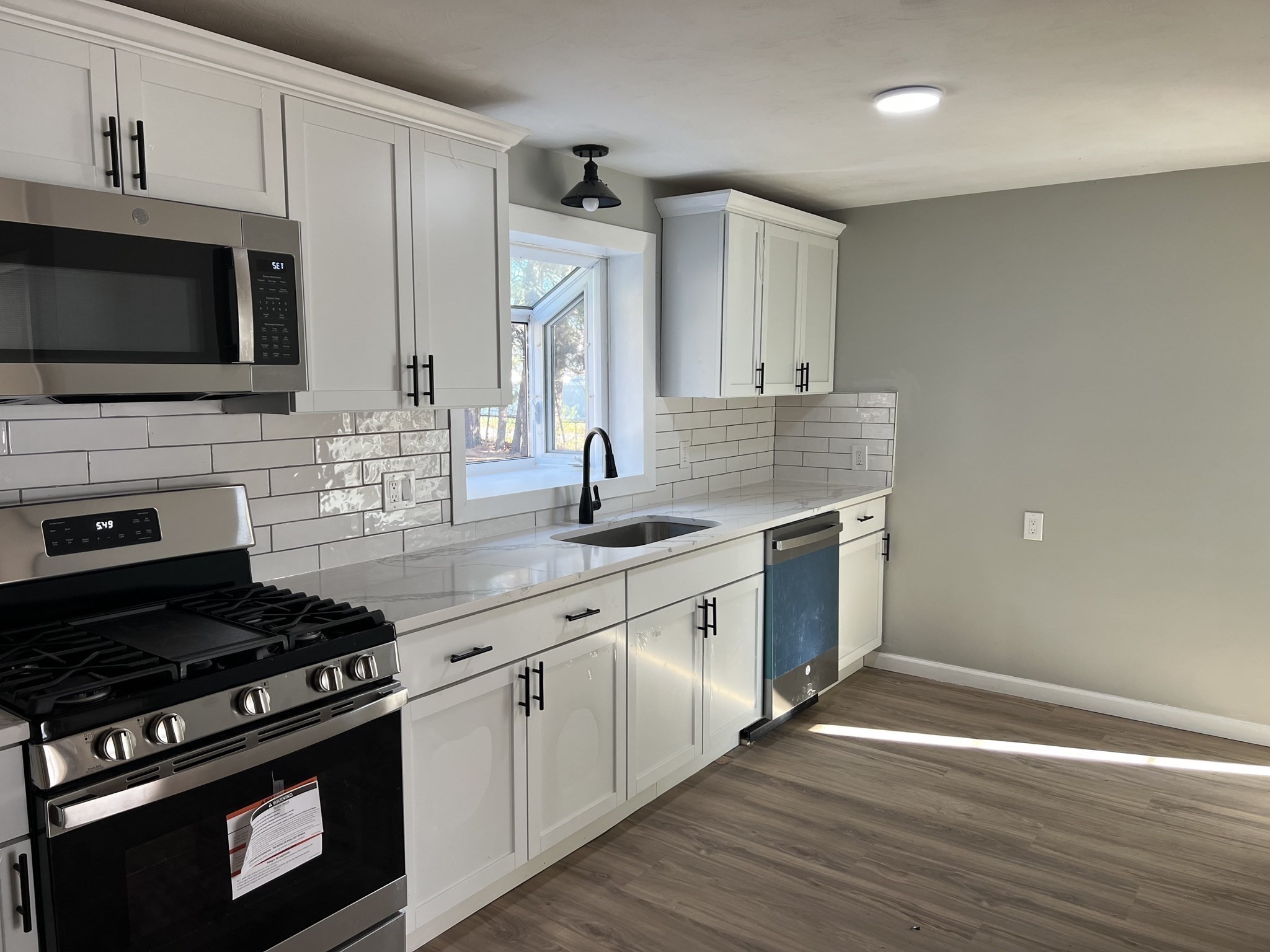 61 Massachusetts Avenue, Ludlow, MA 01056 - Image 3