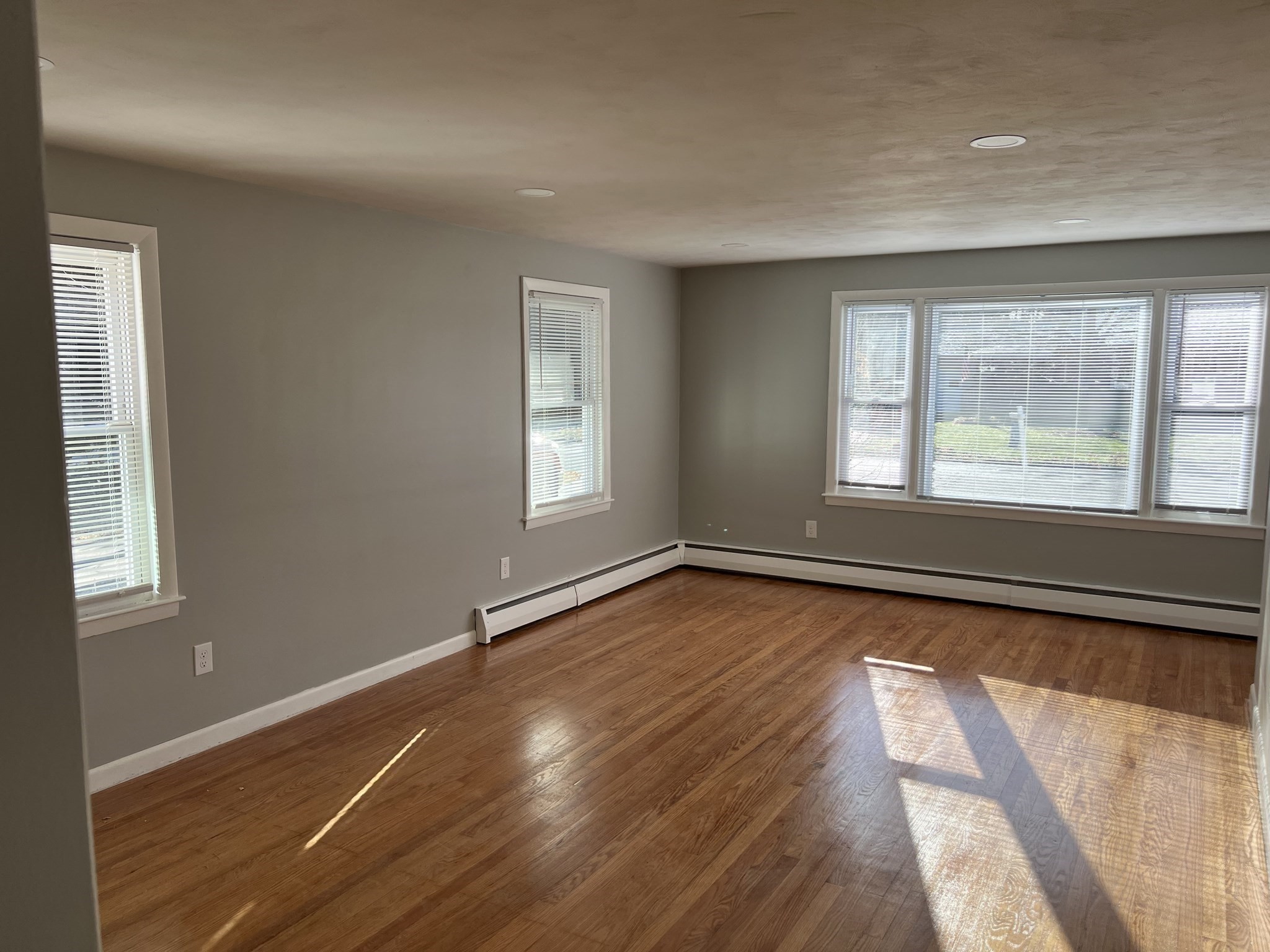 61 Massachusetts Avenue, Ludlow, MA 01056 - Image 6