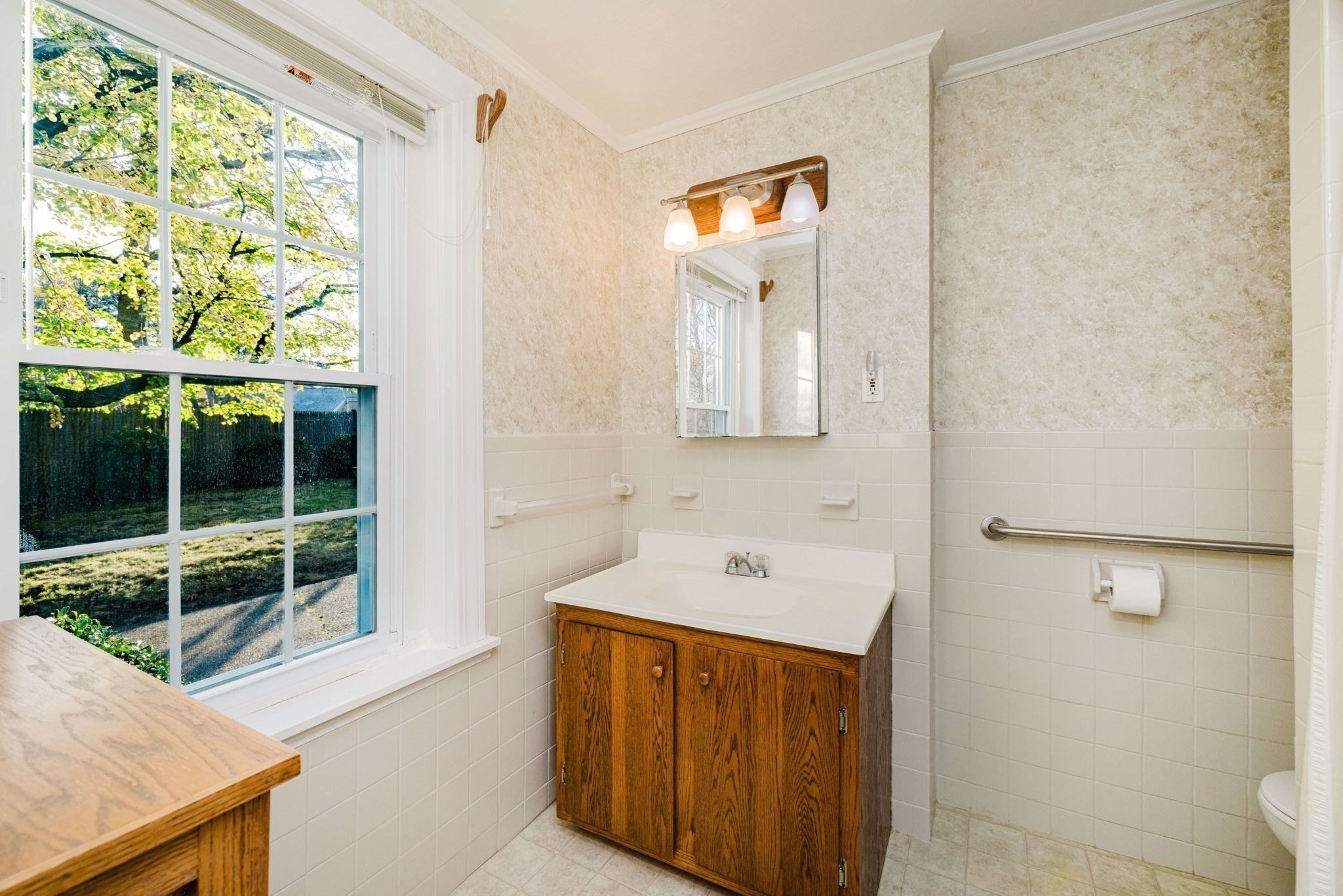 286 Essex St, Weymouth, MA 02188 - Image 23