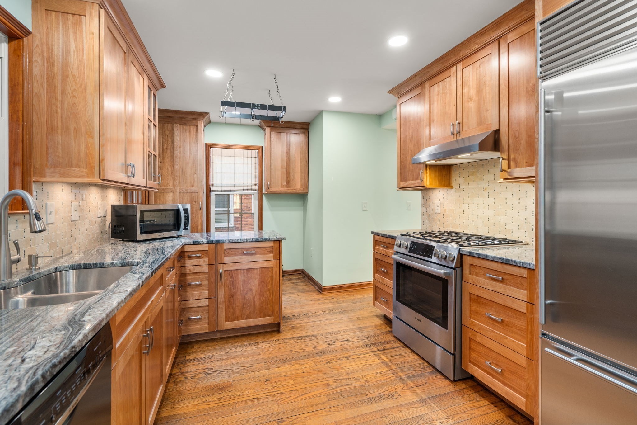 134 Richmond Ave, Worcester, MA 01602 - Image 4