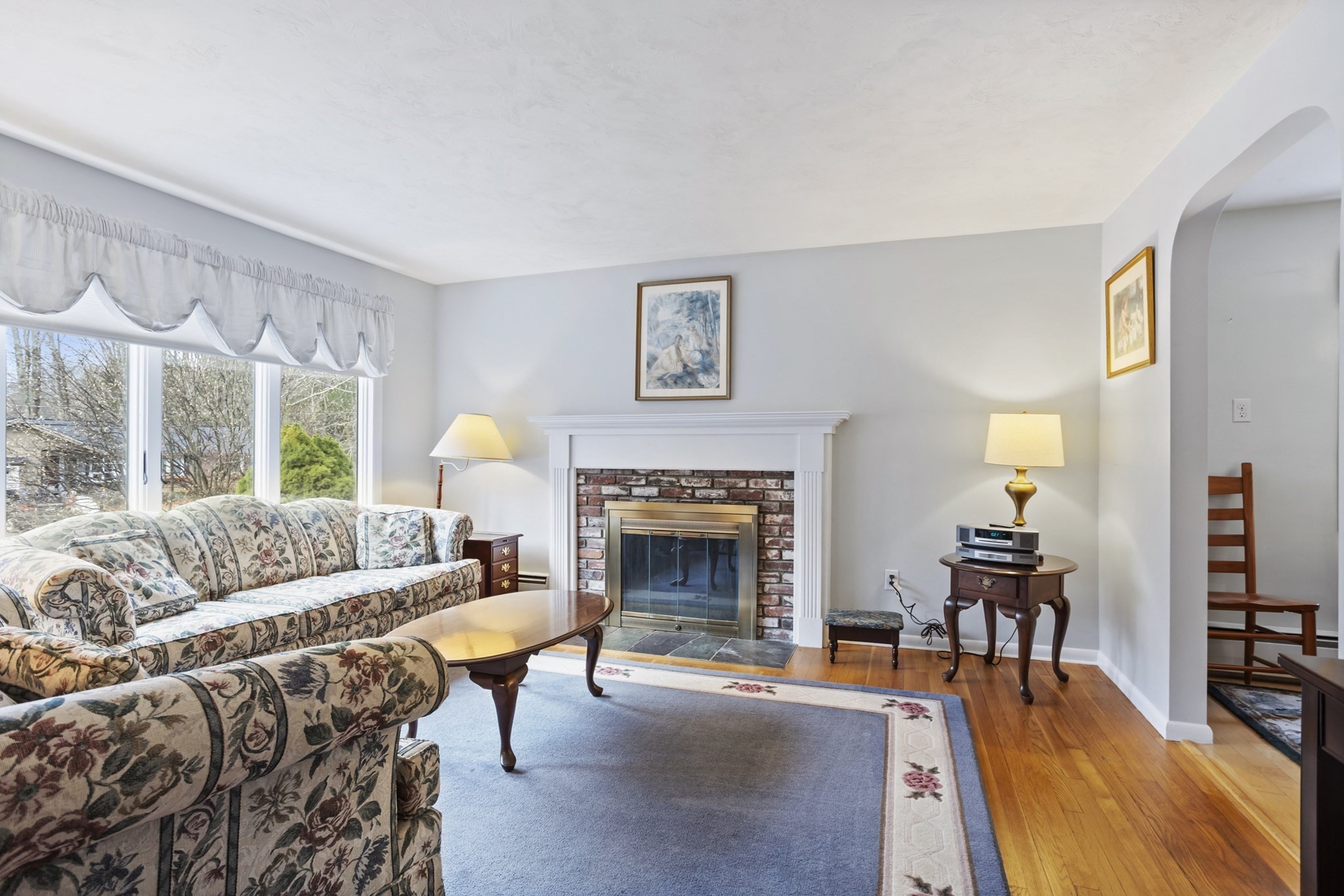 23 Bentley Ln, Chelmsford, MA 01824 - Image 4