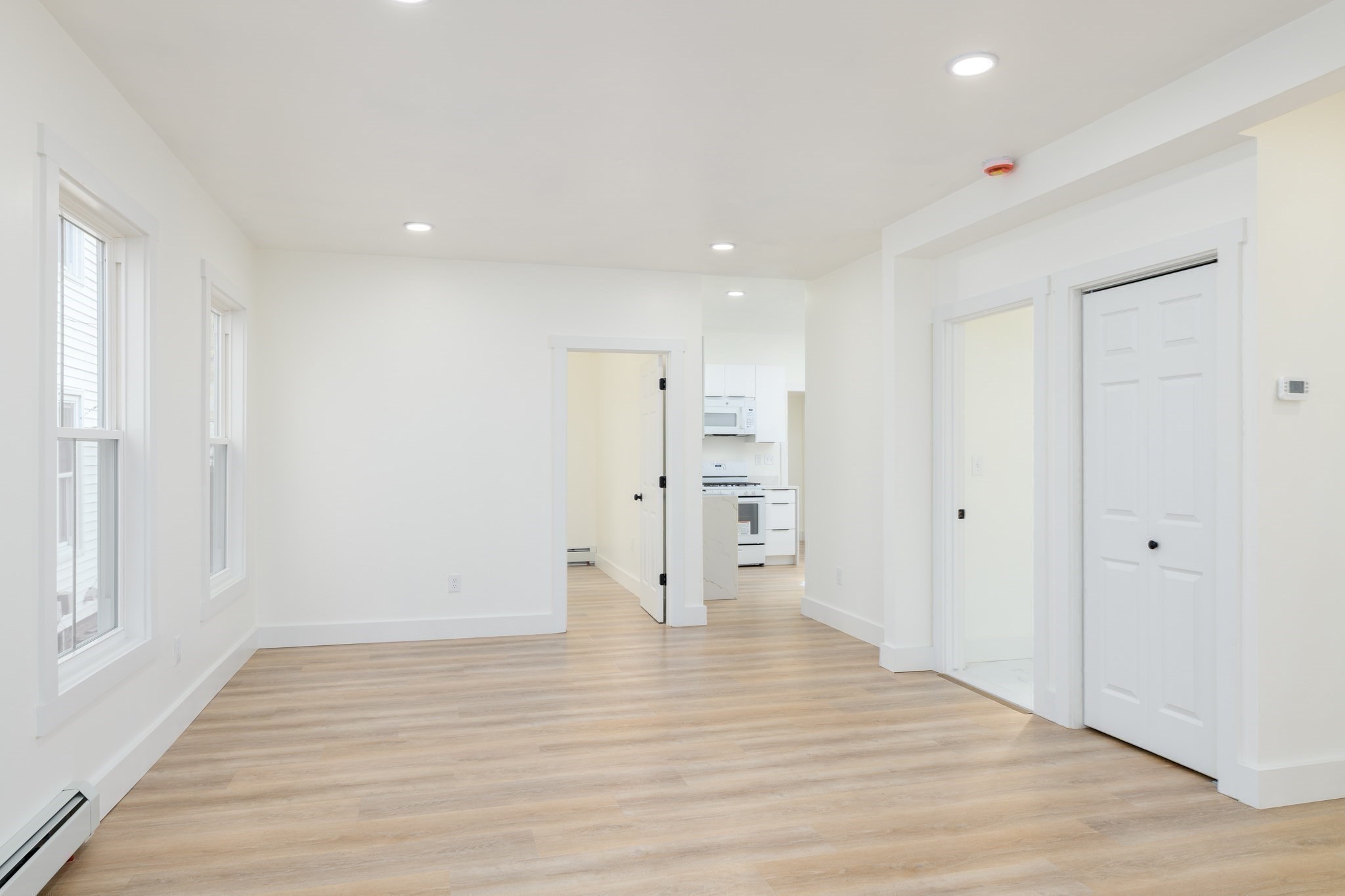 33 Florence St, Worcester, MA 01610 - Image 10