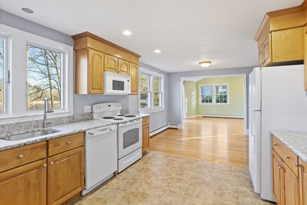 88 Wright Rd, Concord, MA 01742 - Image 9