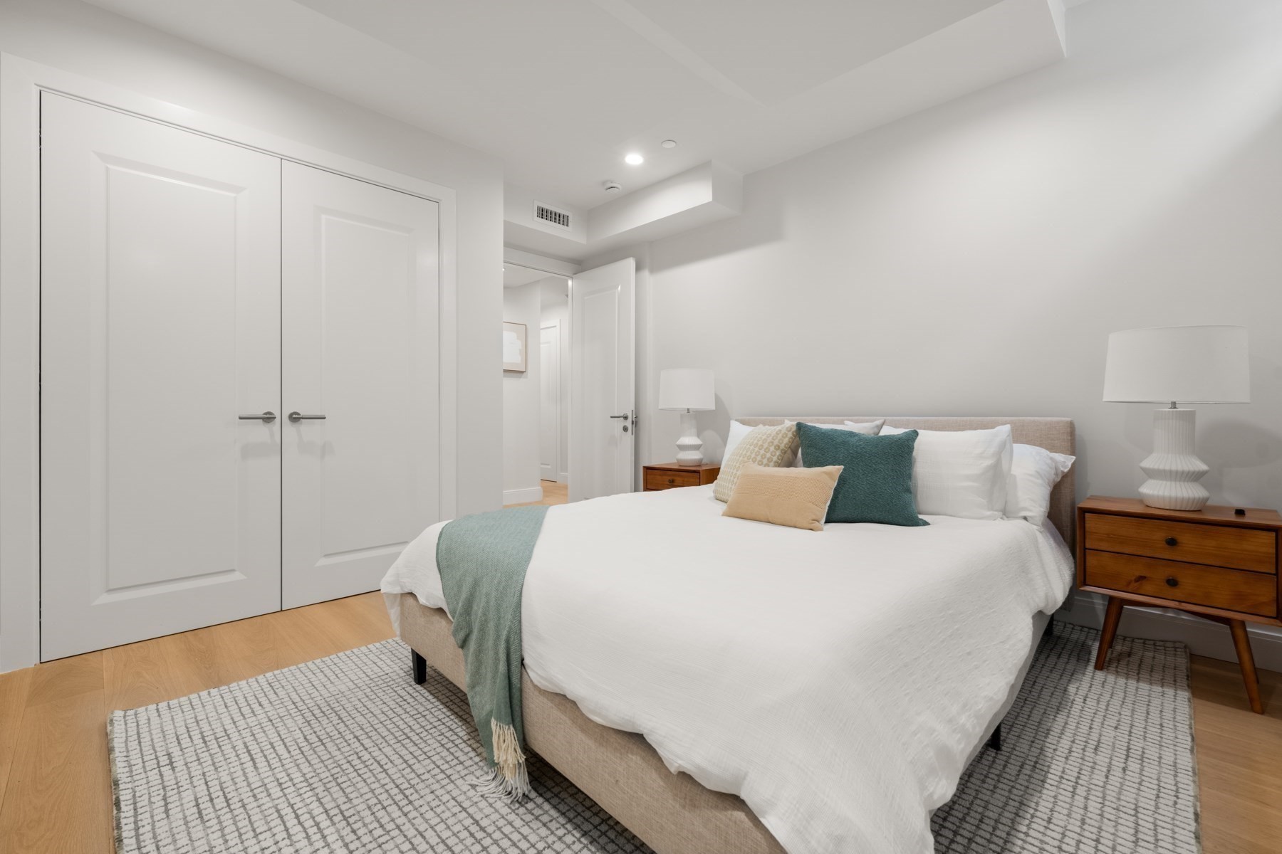 144 Worcester Street Unit 2, South End, Boston, MA 02118 - Image 26