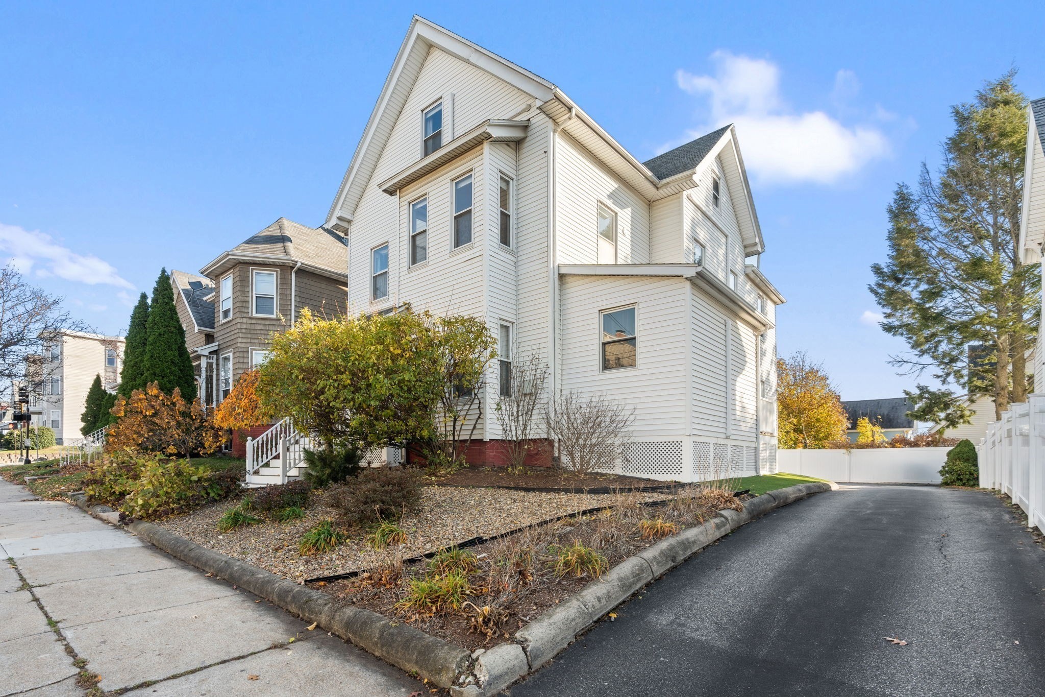100 Medford St, Malden, MA 02148 - Image 2