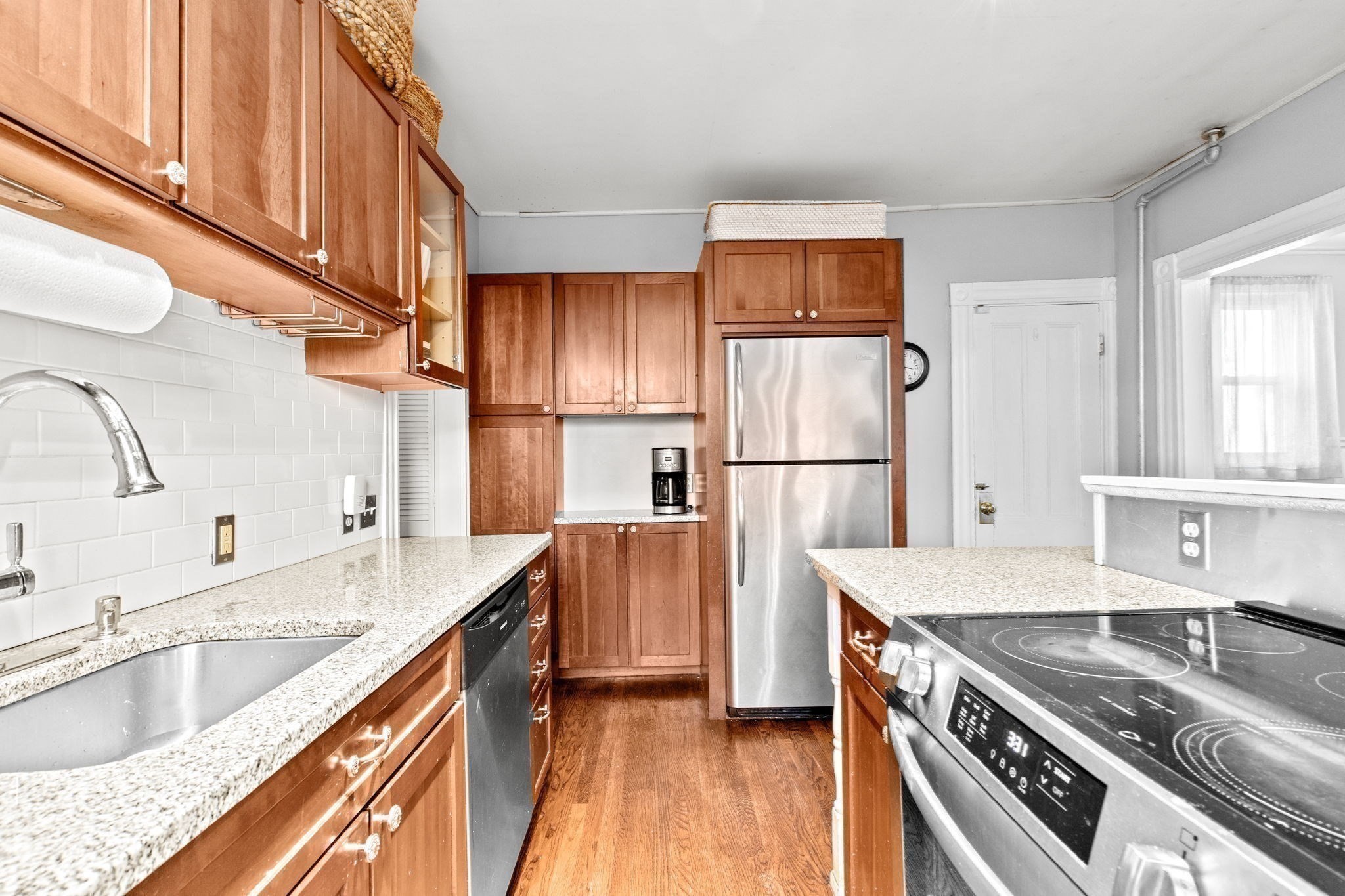 14 Cottage Pl Unit 14, Newton, MA 02465 - Image 6