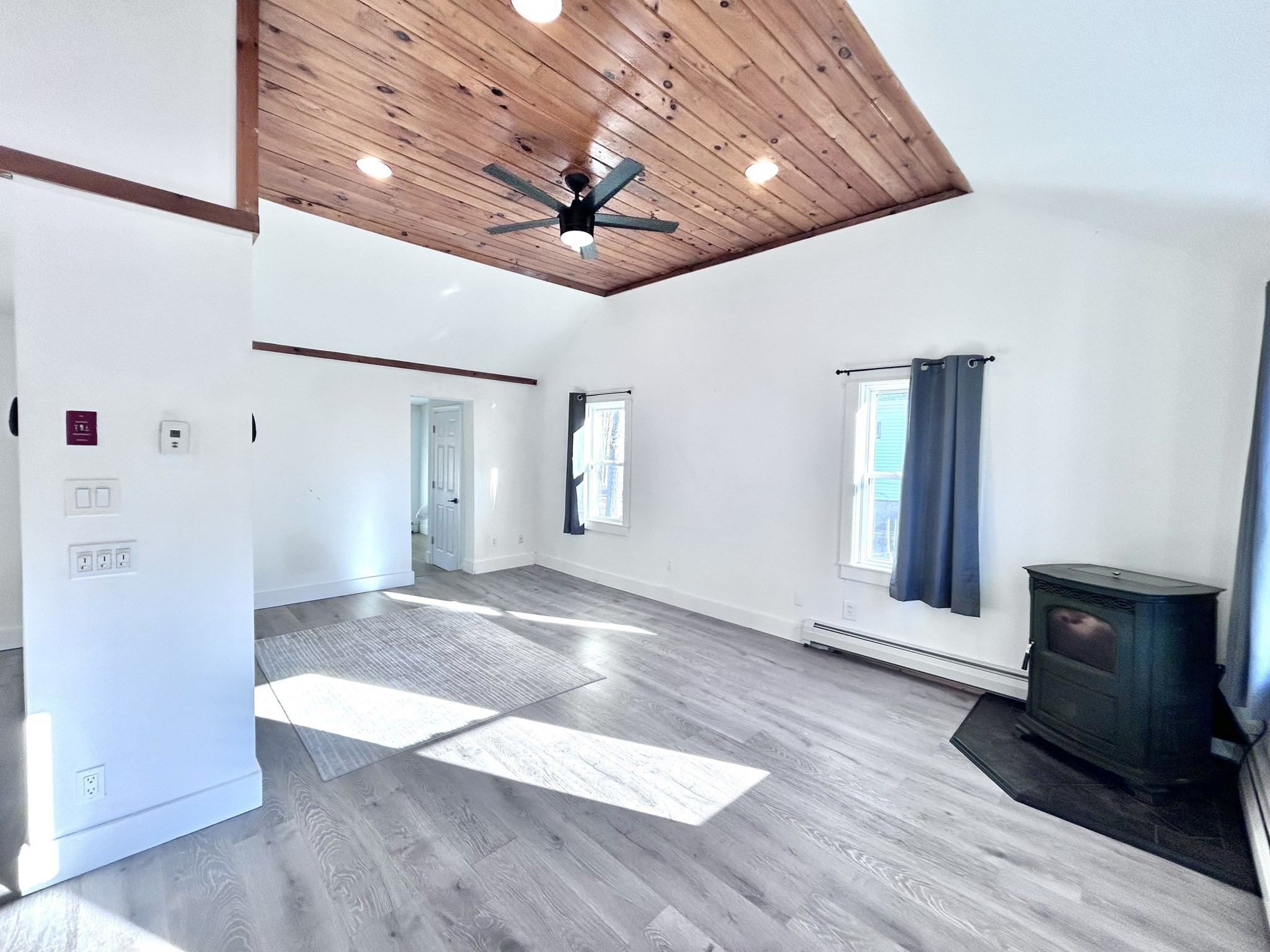 127 Beach Rd, Salisbury, MA 01952 - Image 10