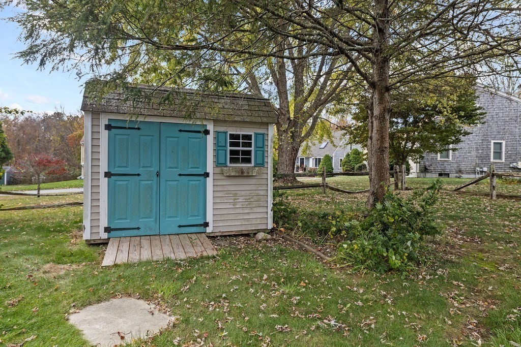 29 Elizabeth Ct, Dartmouth, MA 02747 - Image 22