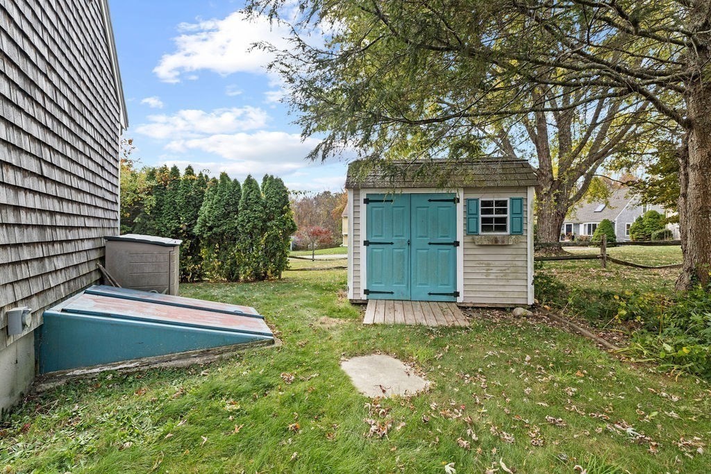29 Elizabeth Ct, Dartmouth, MA 02747 - Image 23