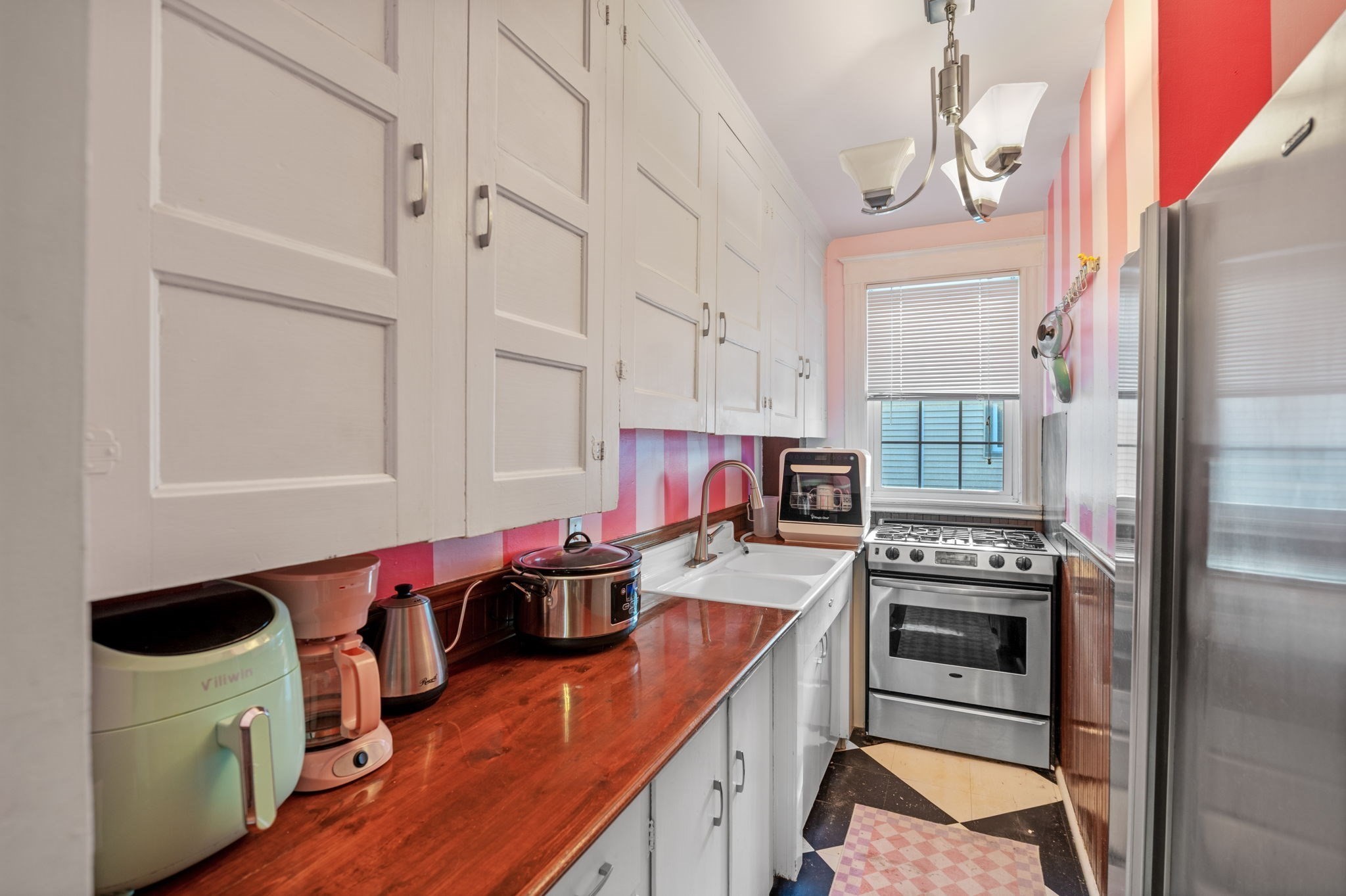 9 Glover St Unit 1, Salem, MA 01970 - Image 18