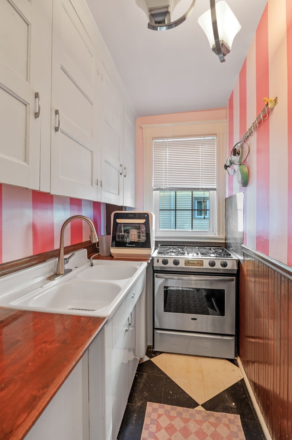 9 Glover St Unit 1, Salem, MA 01970 - Image 20