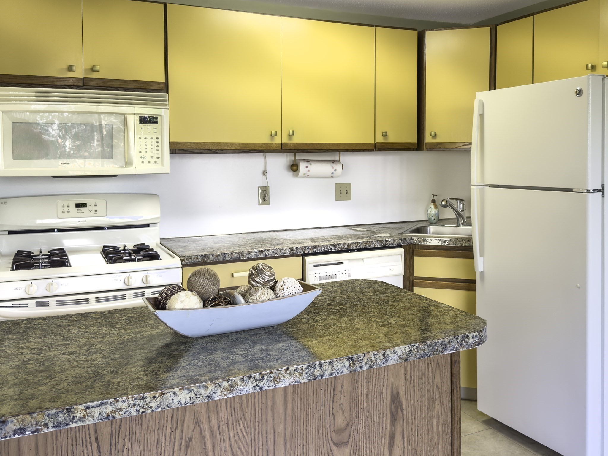 97 Meeting House Path Unit 97, Ashland, MA 01721 - Image 9