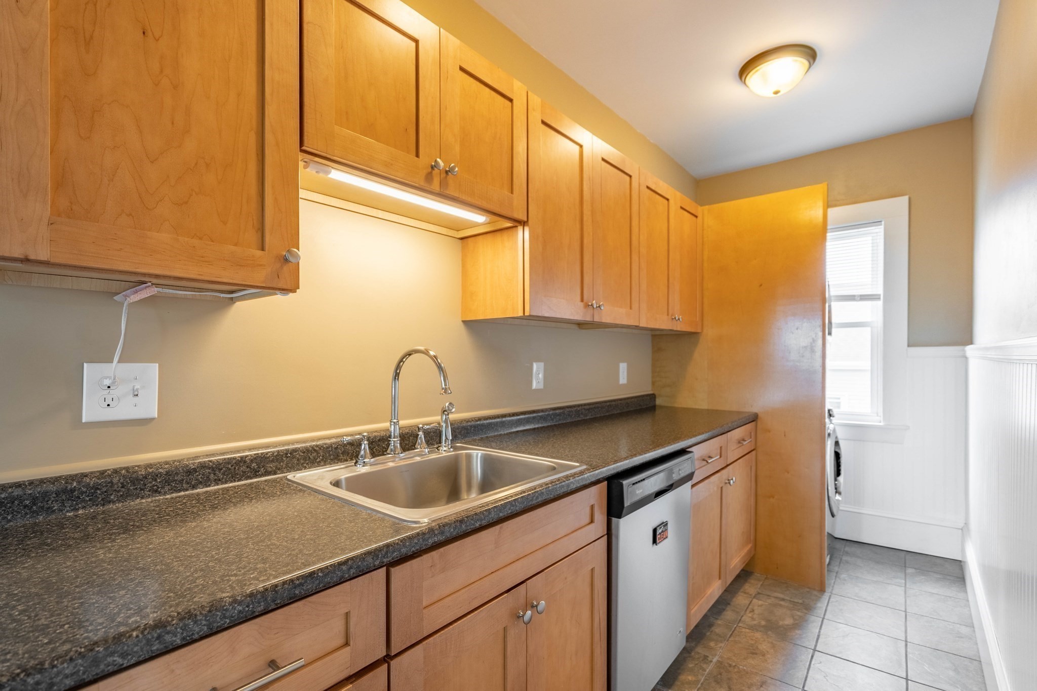 311 Plantation St, Worcester, MA 01604 - Image 27