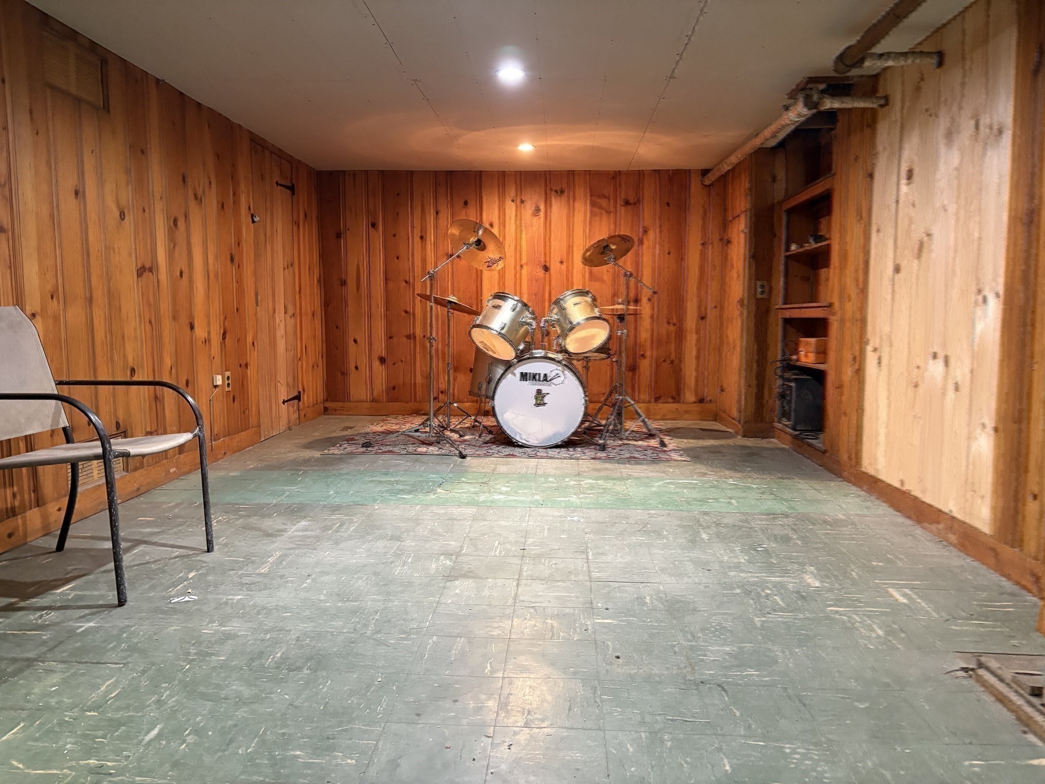 67 Perkins St, Springfield, MA 01118 - Image 33