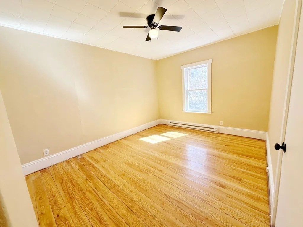 22 Highland St, Gardner, MA 01440 - Image 11