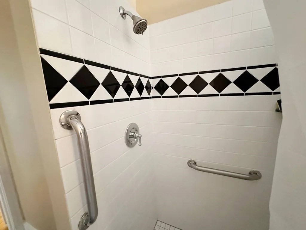 22 Highland St, Gardner, MA 01440 - Image 14