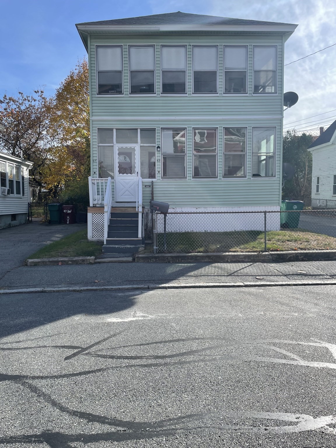 43 Third Ave, Lowell, MA 01854 - Image 2