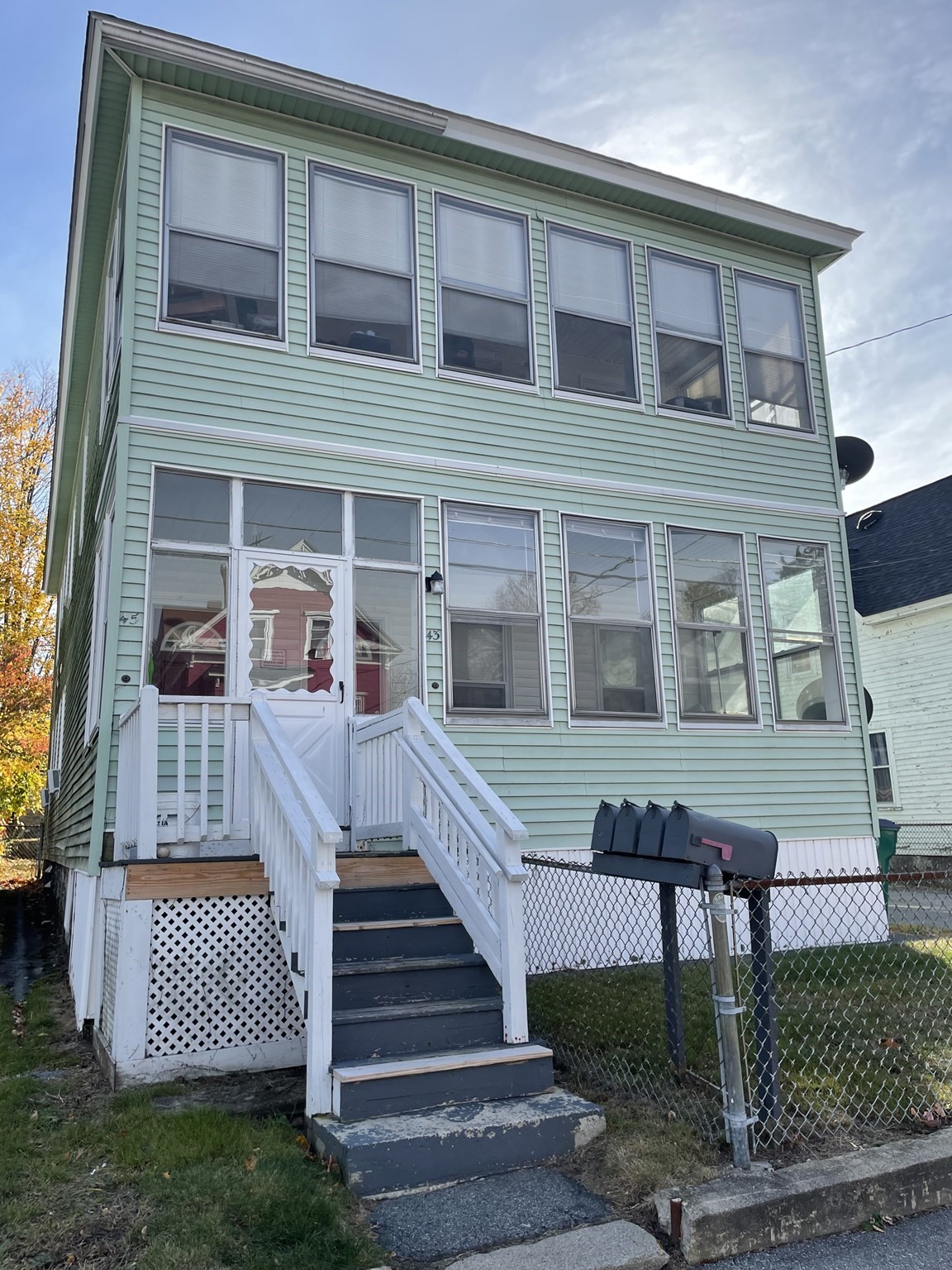 43 Third Ave, Lowell, MA 01854 - Image 4
