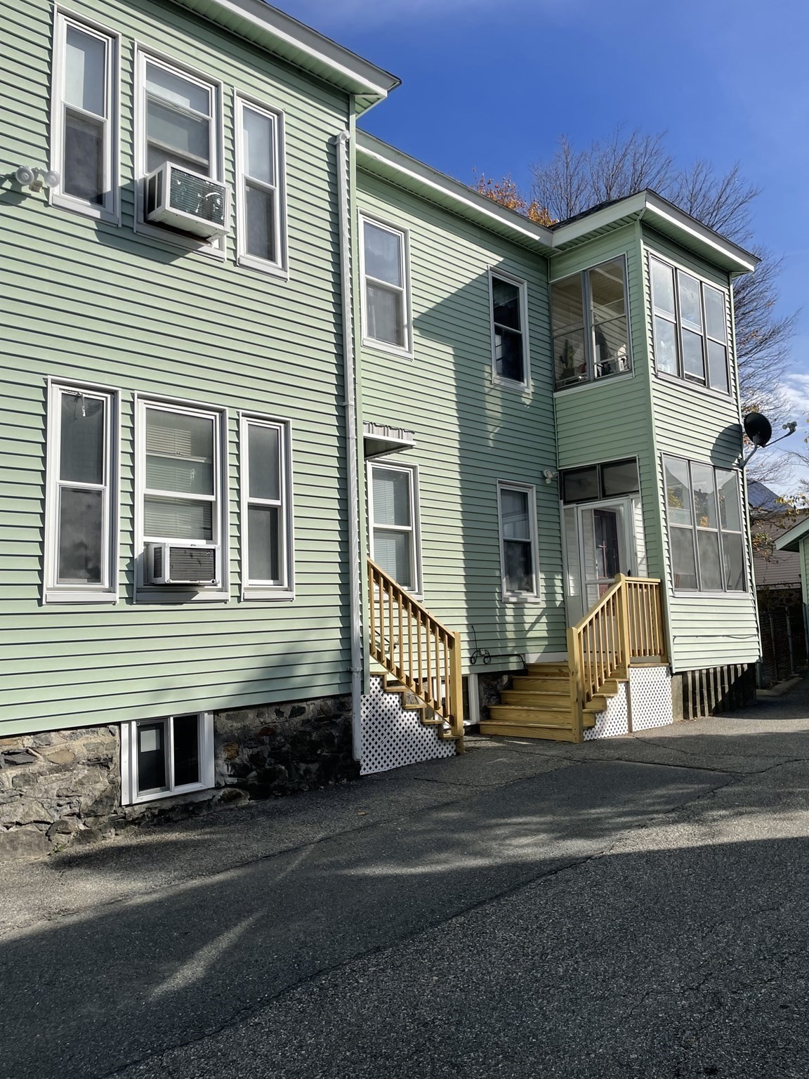 43 Third Ave, Lowell, MA 01854 - Image 5