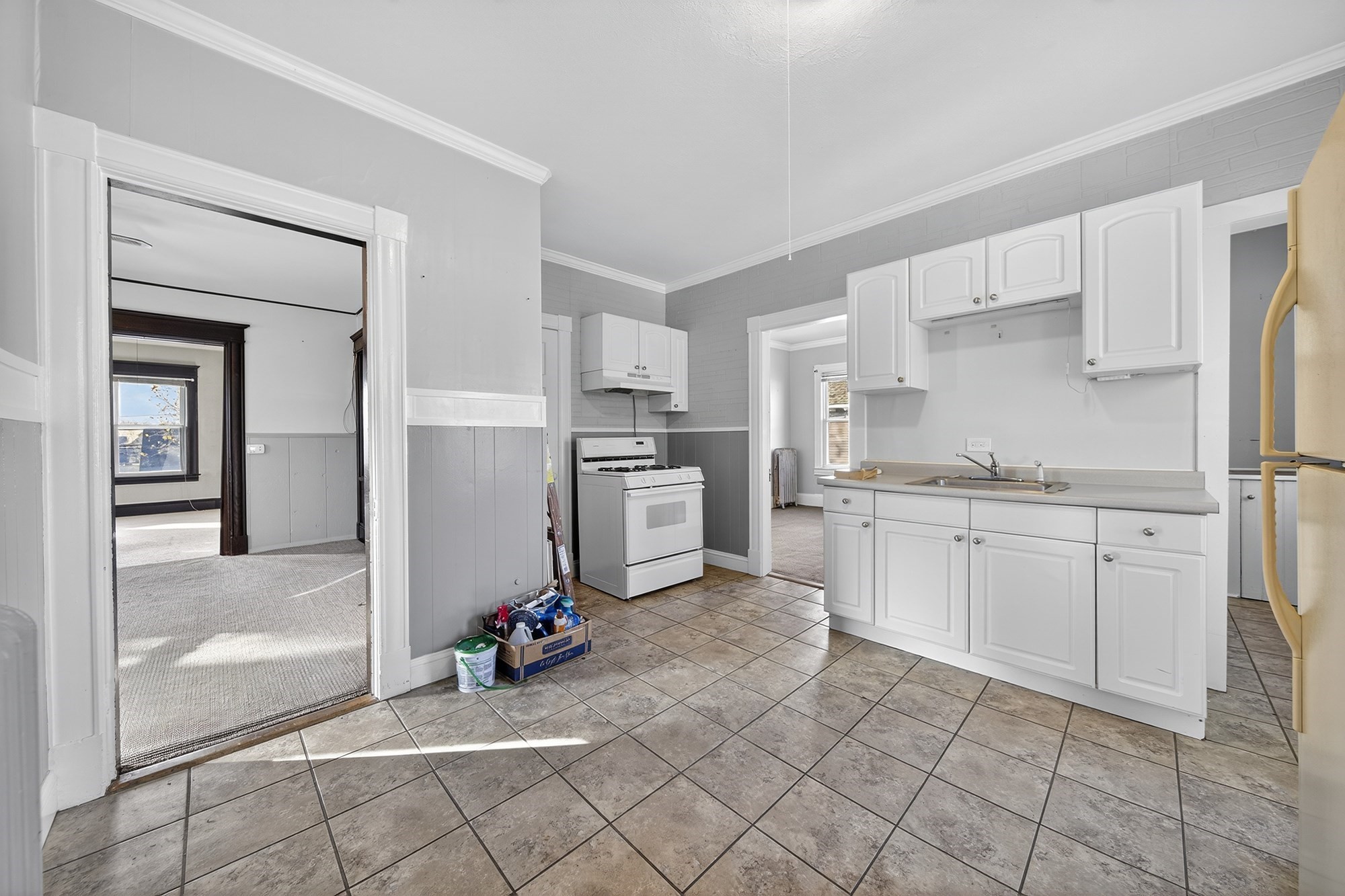 95 Washington St, Chicopee, MA 01020 - Image 3