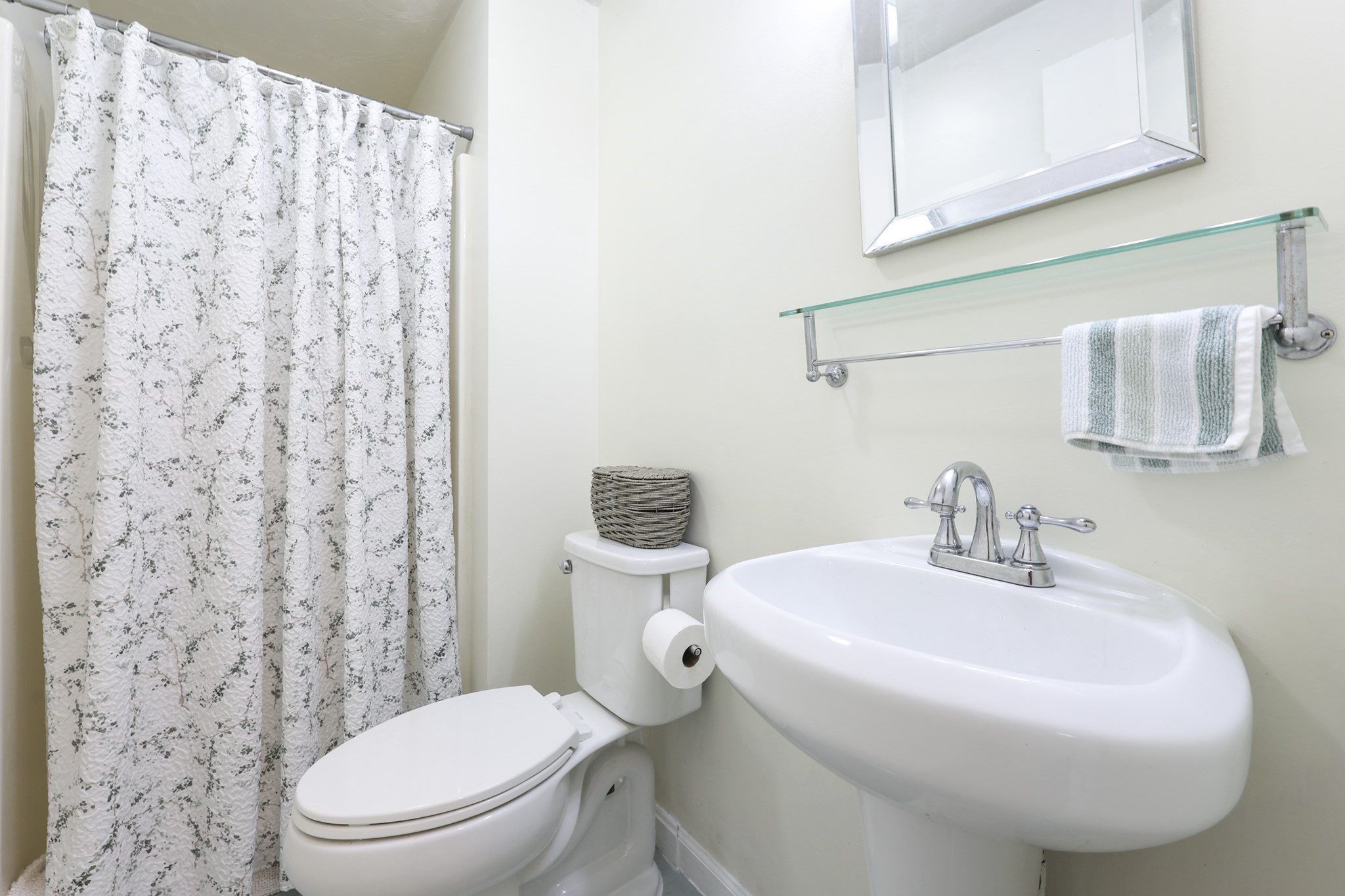 75 Lake St, Uxbridge, MA 01569 - Image 25