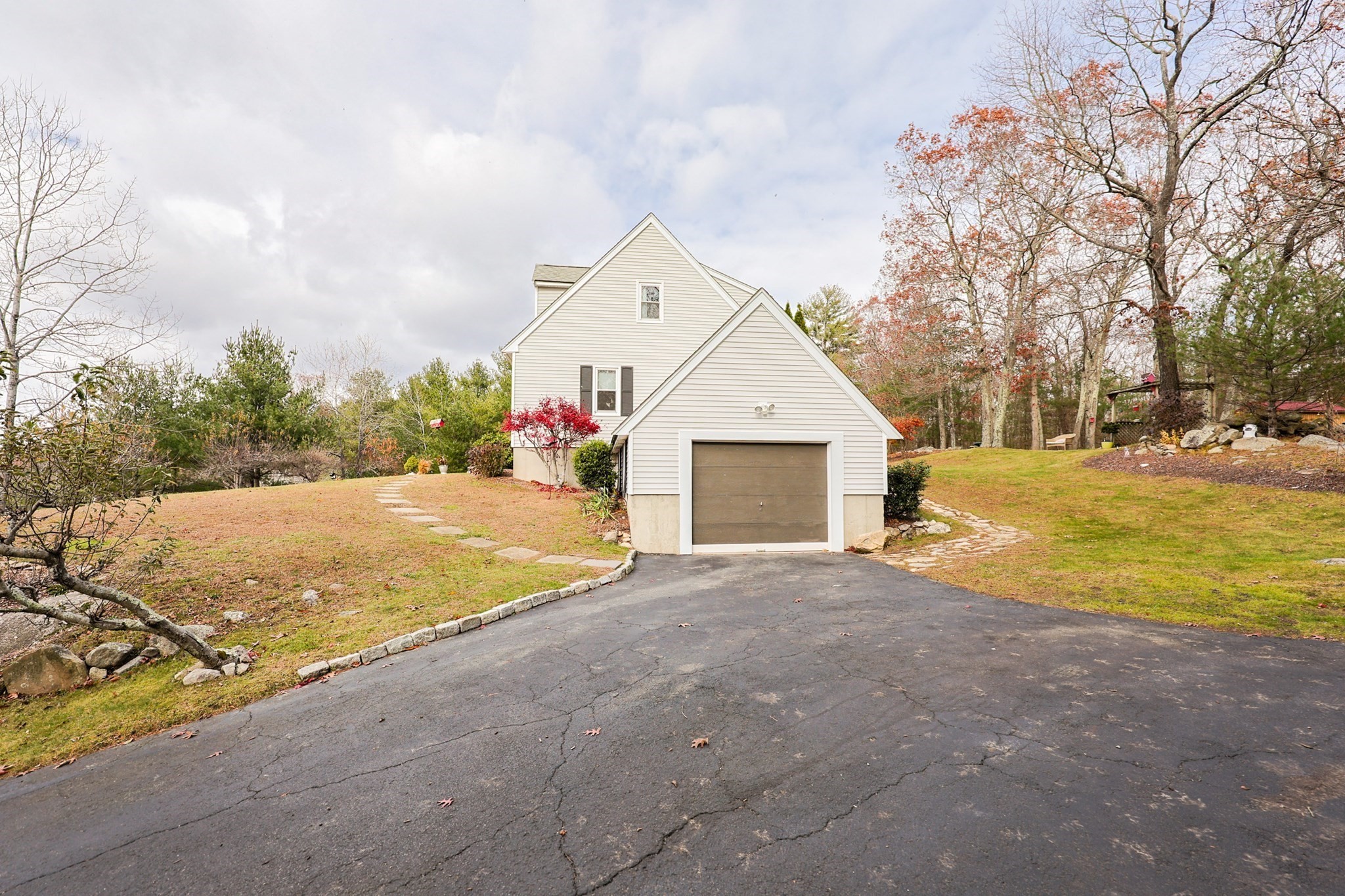 75 Lake St, Uxbridge, MA 01569 - Image 39