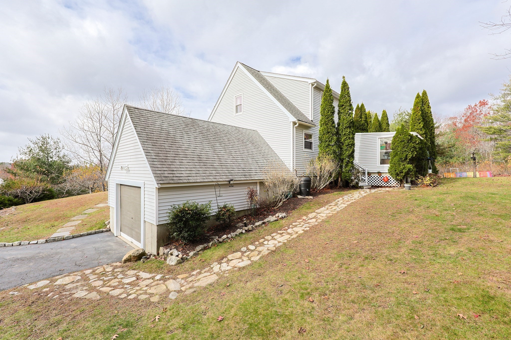 75 Lake St, Uxbridge, MA 01569 - Image 40