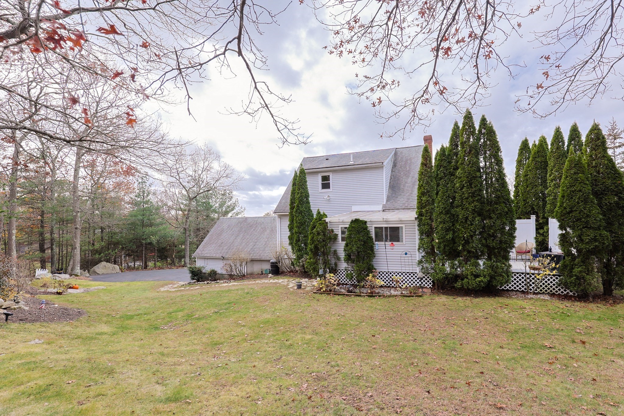 75 Lake St, Uxbridge, MA 01569 - Image 41