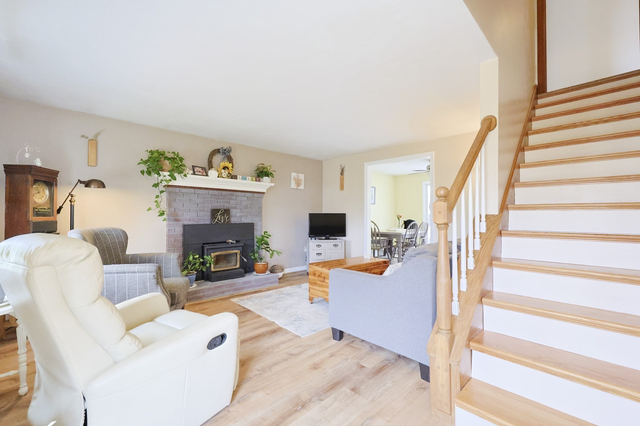 75 Lake St, Uxbridge, MA 01569 - Image 7