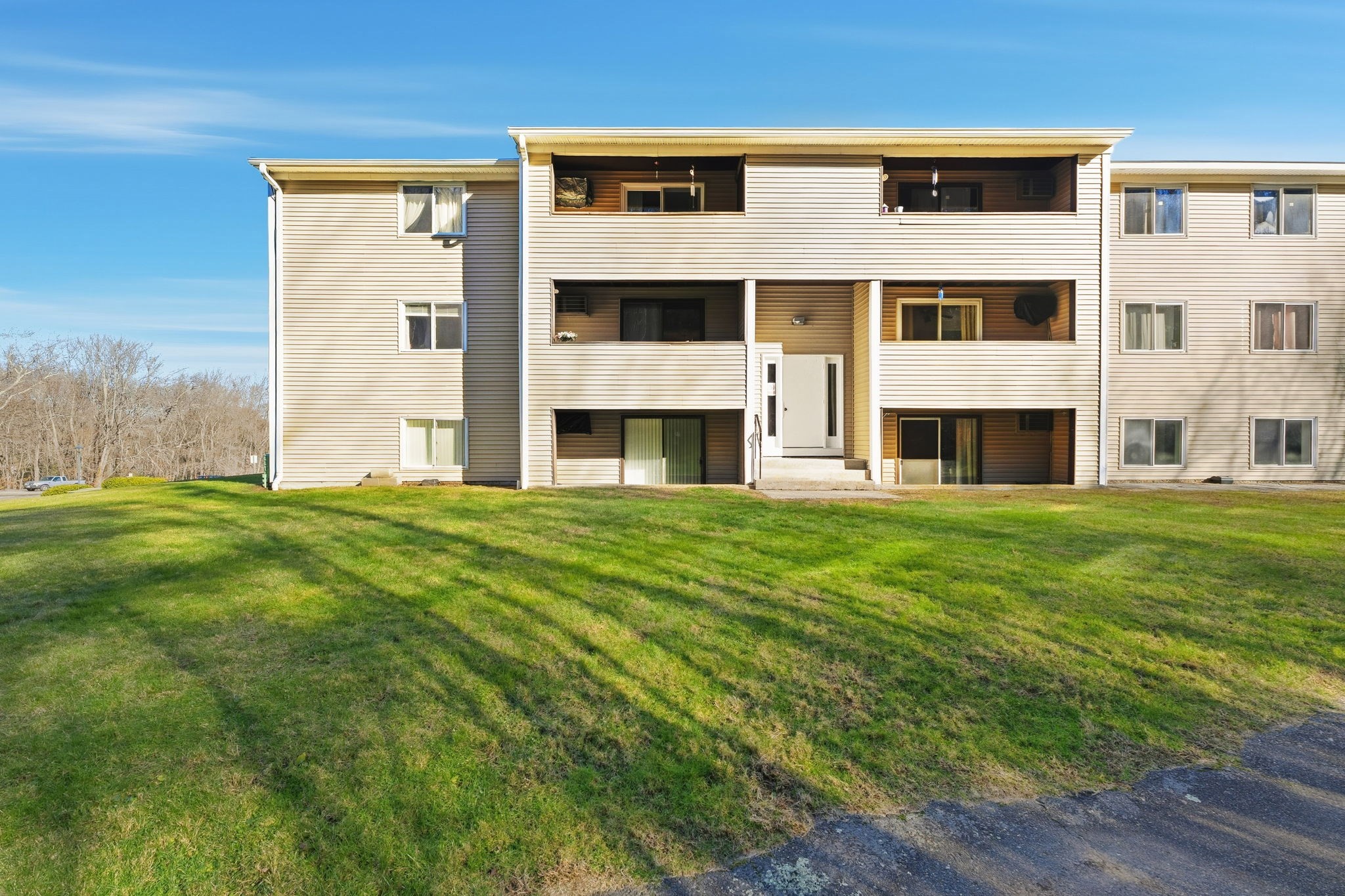 129 Quaker Hwy Unit 6, Uxbridge, MA 01569 - Image 3