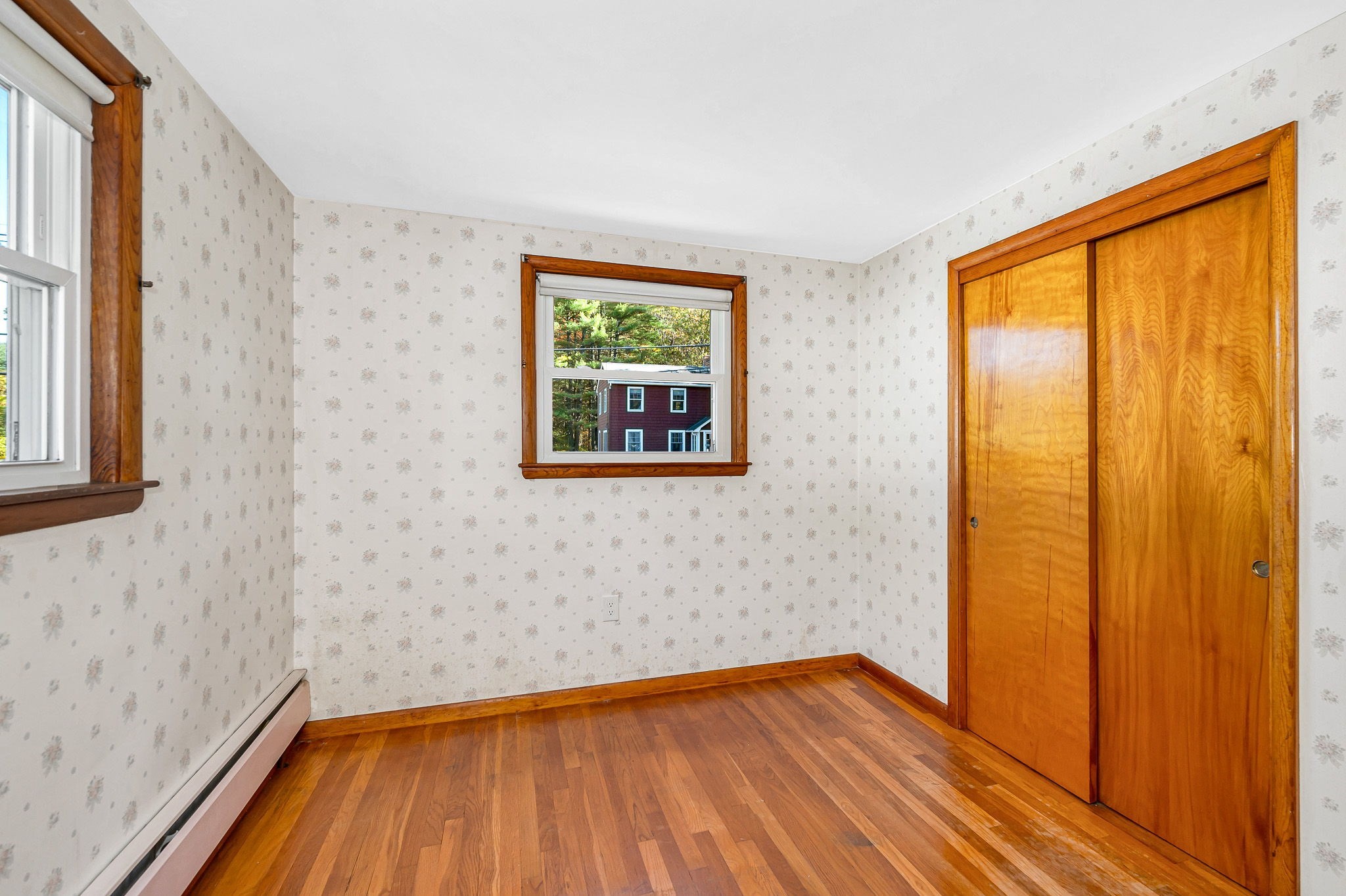 1370 Varnum Ave, Lowell, MA 01854 - Image 13