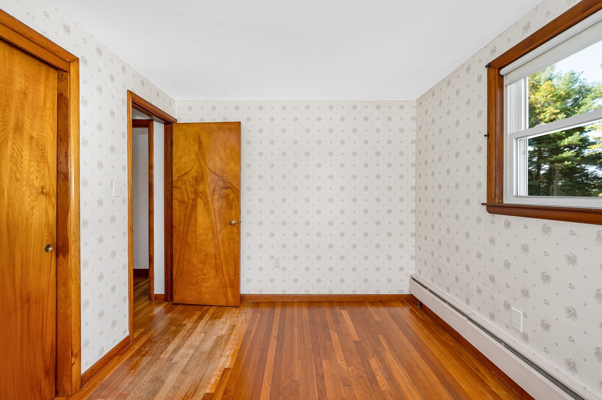 1370 Varnum Ave, Lowell, MA 01854 - Image 14