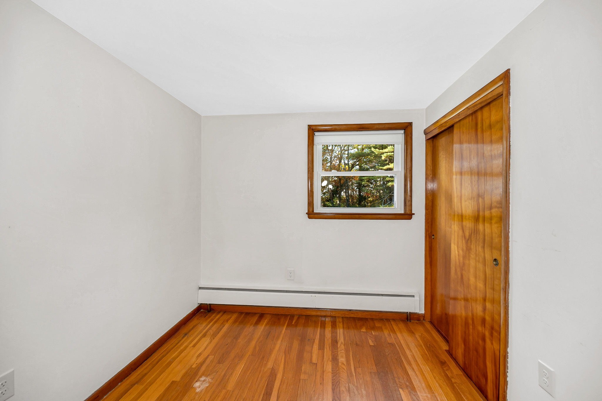 1370 Varnum Ave, Lowell, MA 01854 - Image 20