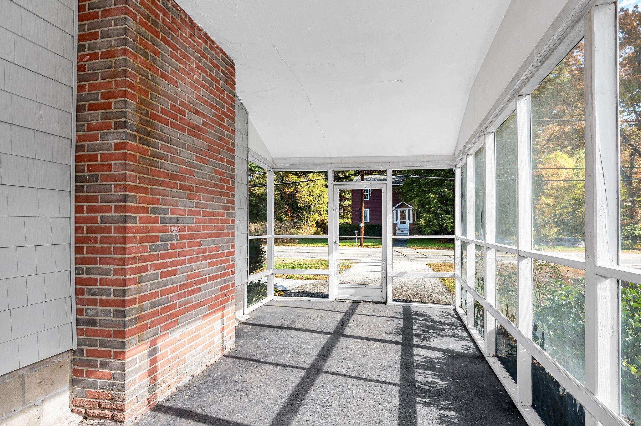 1370 Varnum Ave, Lowell, MA 01854 - Image 24