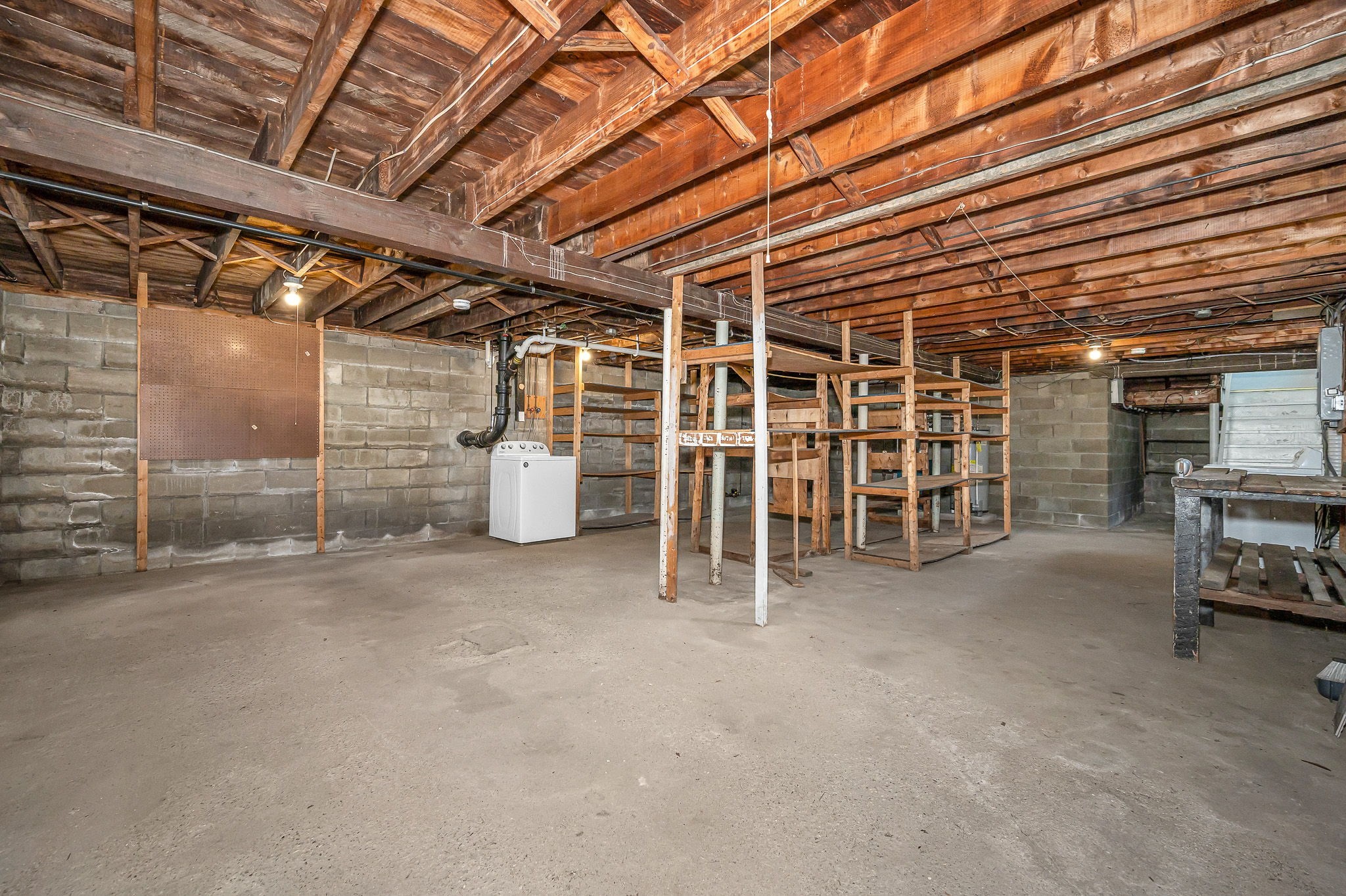 1370 Varnum Ave, Lowell, MA 01854 - Image 27