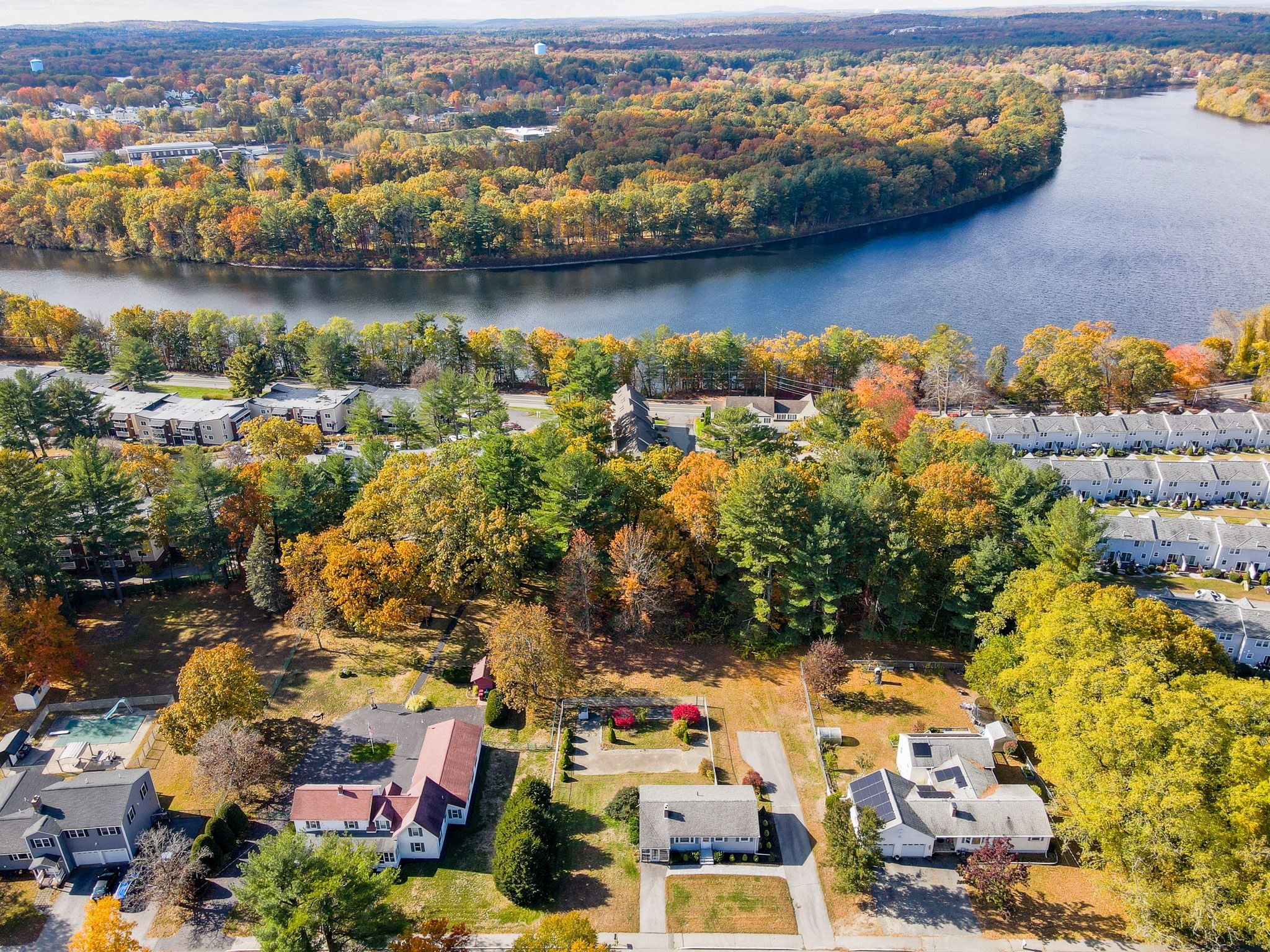 1370 Varnum Ave, Lowell, MA 01854 - Image 41