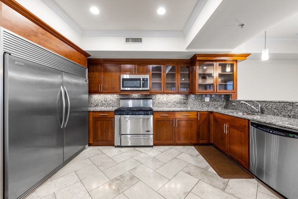 550 Pleasant St Unit 506, Winthrop, MA 02152 - Image 10