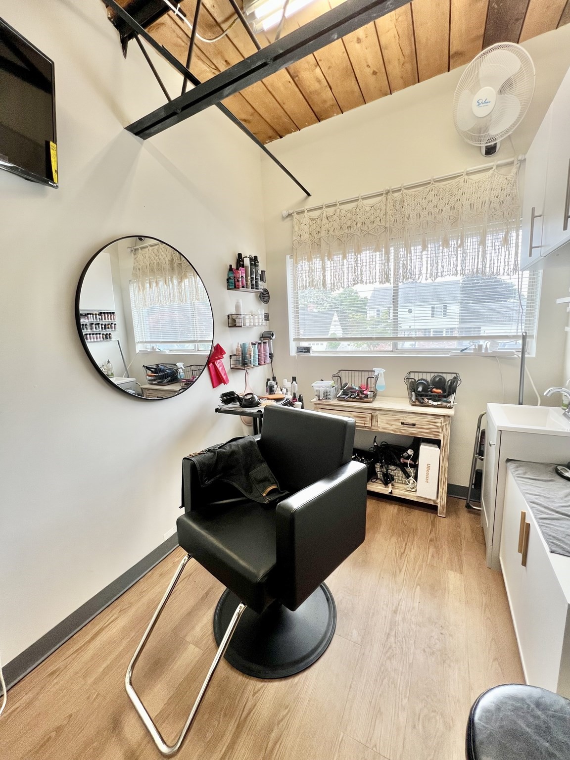 28 Harbor St, Danvers, MA 01923 - Image 3