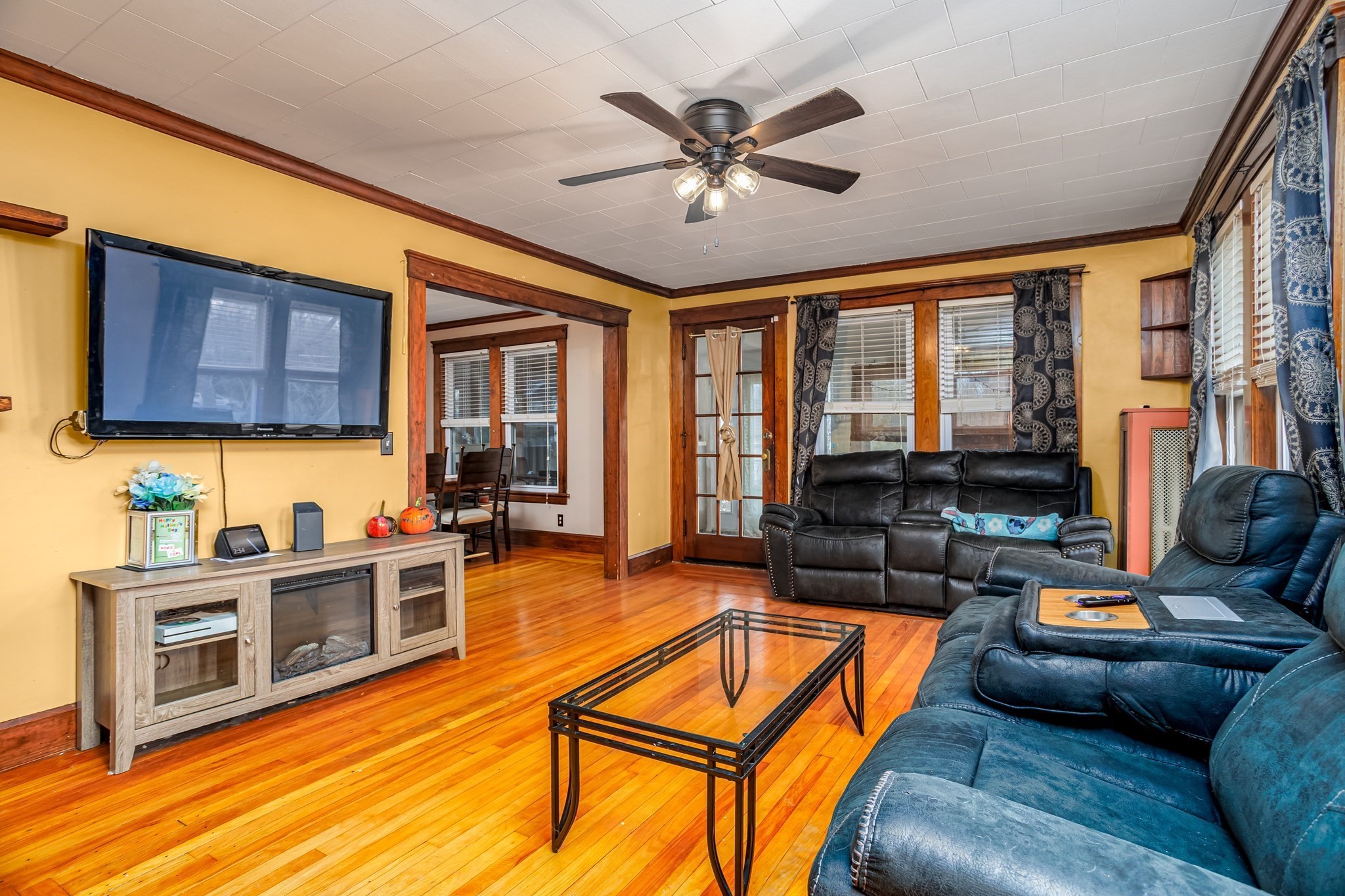 77 Lovewell St, Gardner, MA 01440 - Image 3