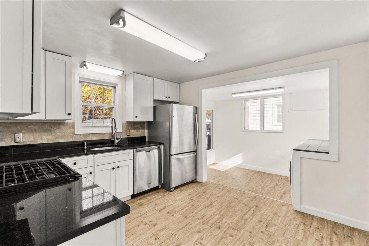 922 Centre St, Brockton, MA 02302 - Image 11