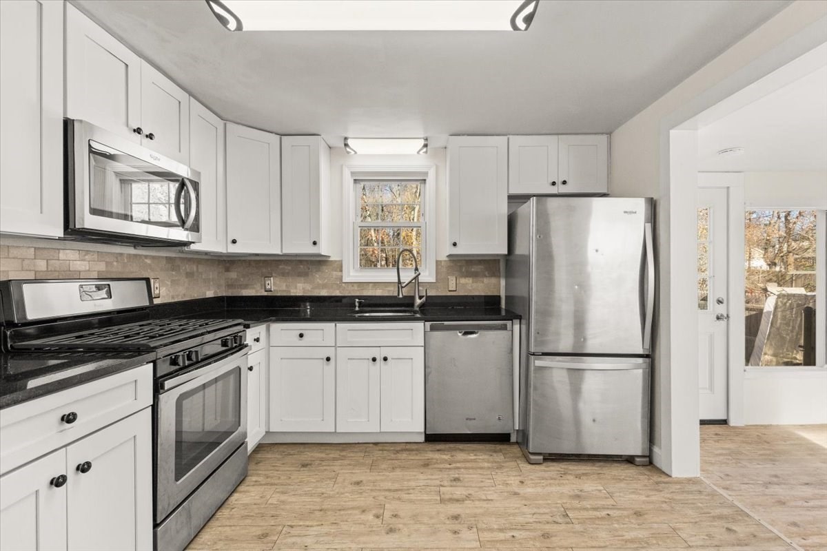 922 Centre St, Brockton, MA 02302 - Image 12