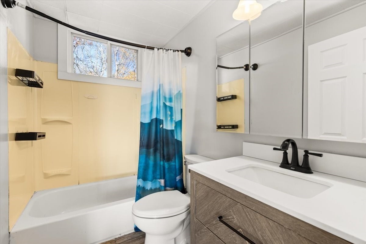 922 Centre St, Brockton, MA 02302 - Image 17