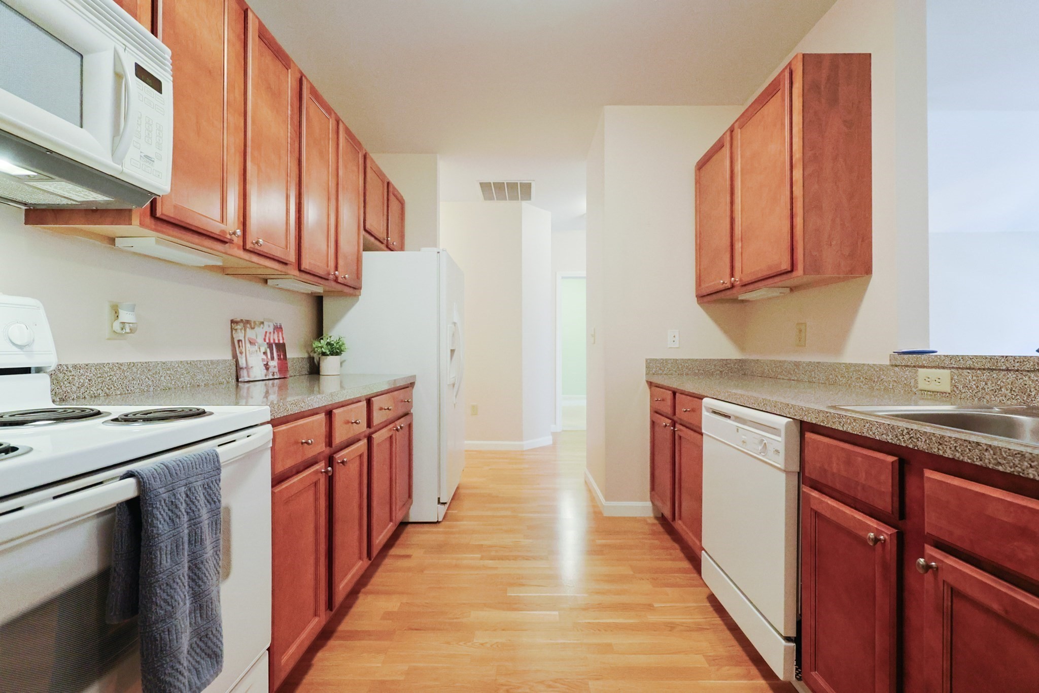 631 East St Unit E203, Mansfield, MA 02048 - Image 17