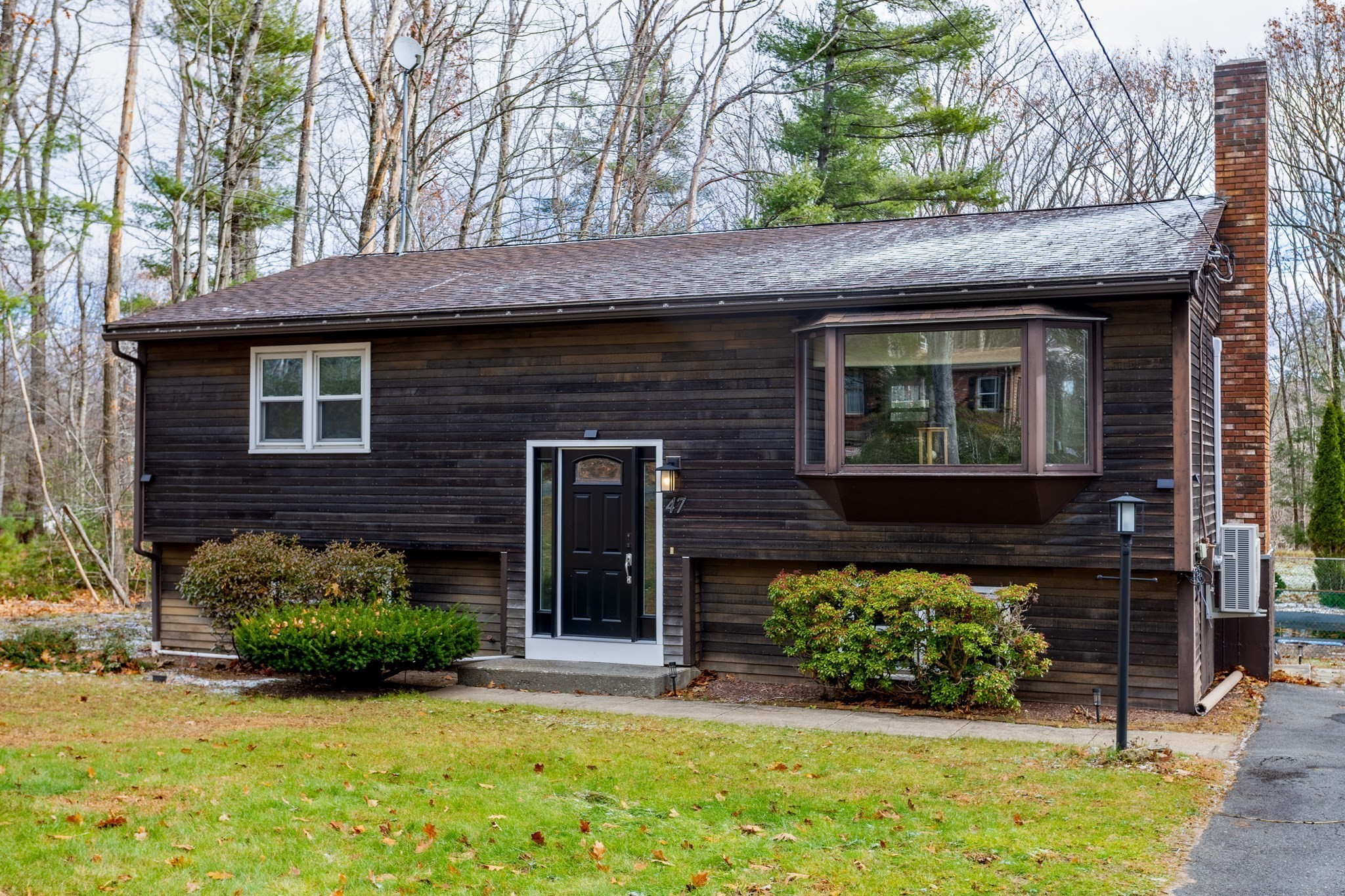 47 Newcomb Rd, Westminster, MA 01473 - Image 1