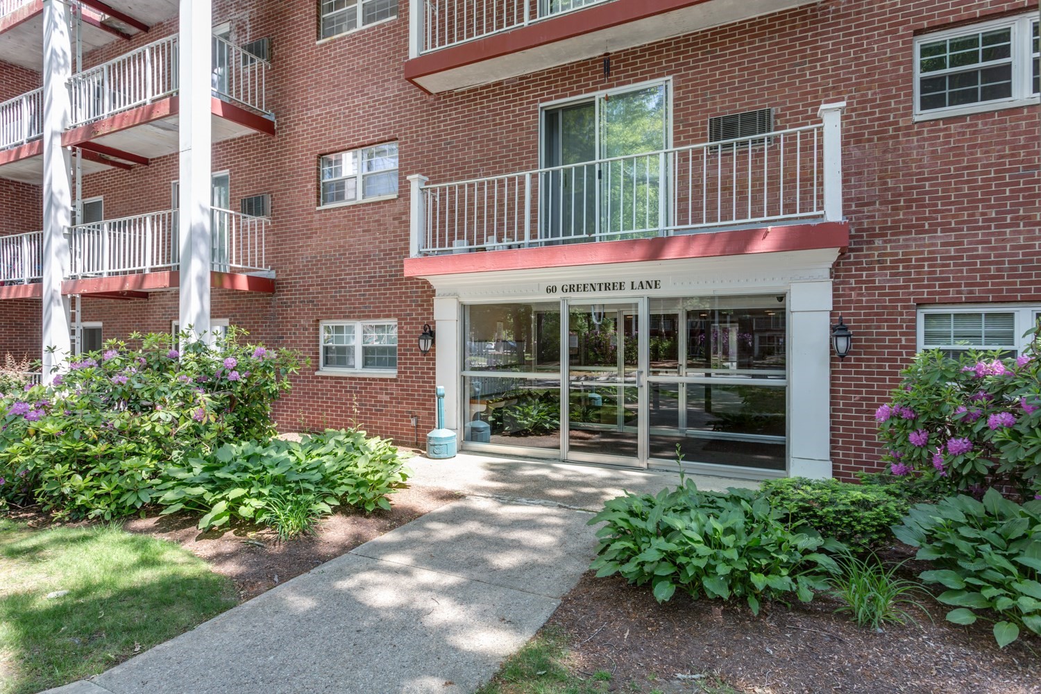 60 Greentree Ln Unit 38, Weymouth, MA 02190